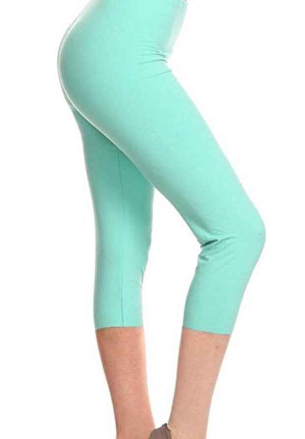 Mint Yoga Band Capri Length Leggings - Misses